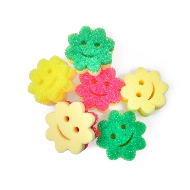 Scrub Mommy Power Flower Sponge 1ct - Image 2